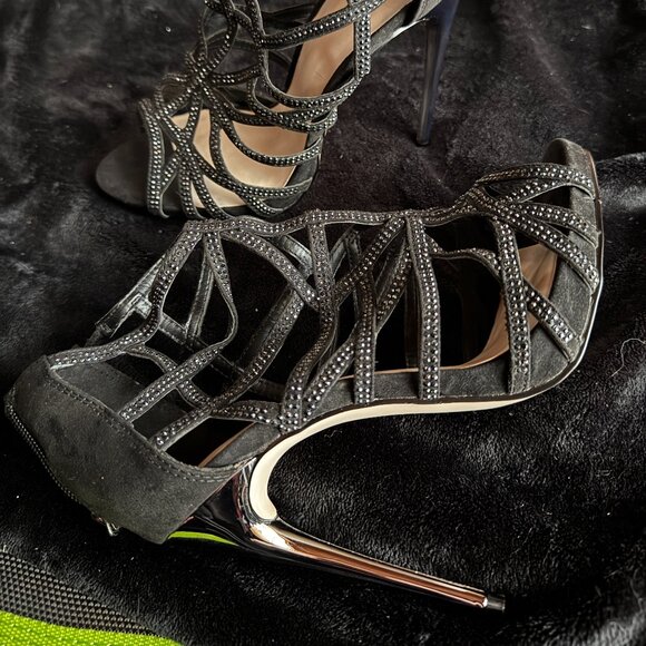 Black Suede with Rhinestones and Chrome Heel Size 8.5 - Picture 3 of 5